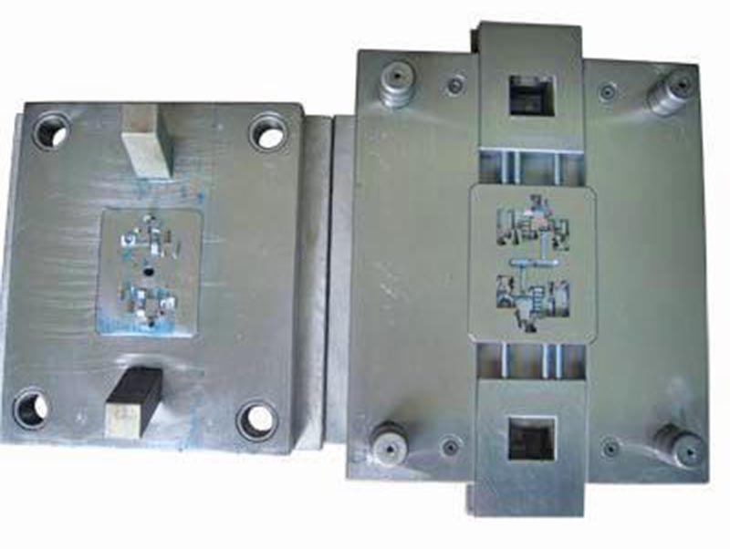 蓝田精密塑料模-01